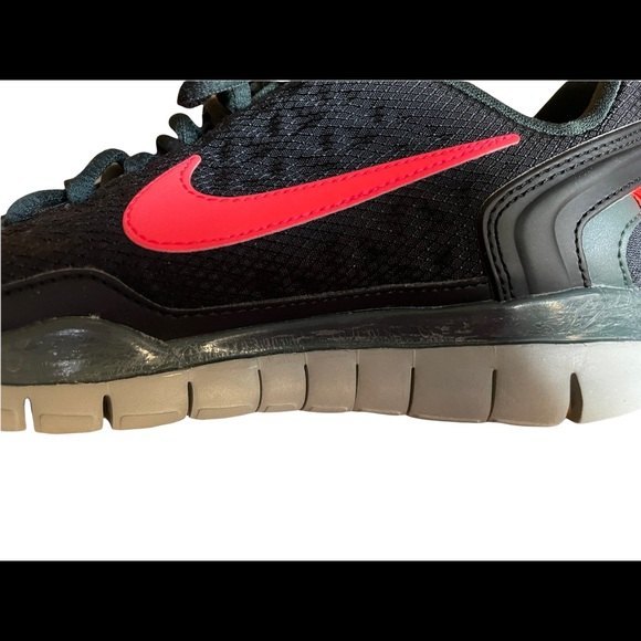 Nike H2O Repel LaceUp Black Canvas Women’s Sneaker Shoe SZ 8.5 - Picture 12 of 12